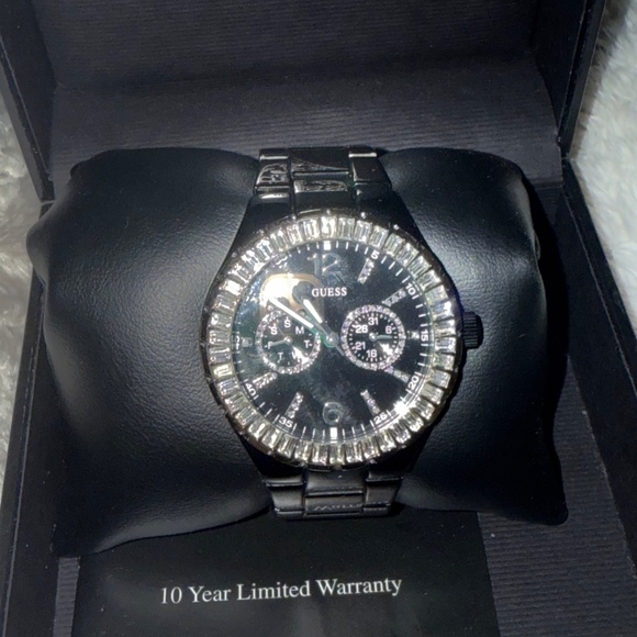 Guess Chill Black SS Swarovski Crystals Watch - Picture 10 of 16